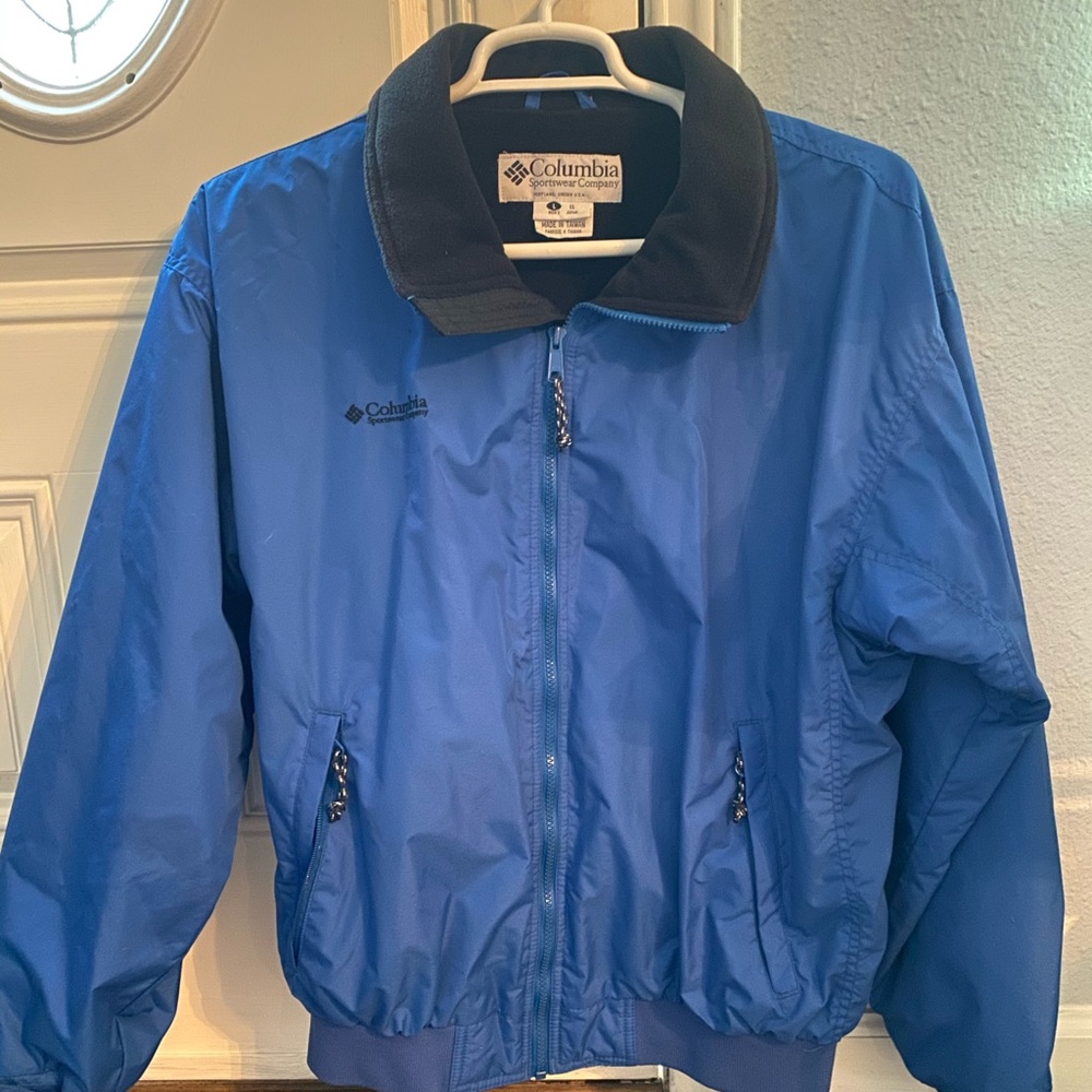Authentic Columbia Men’s Large Jacket.